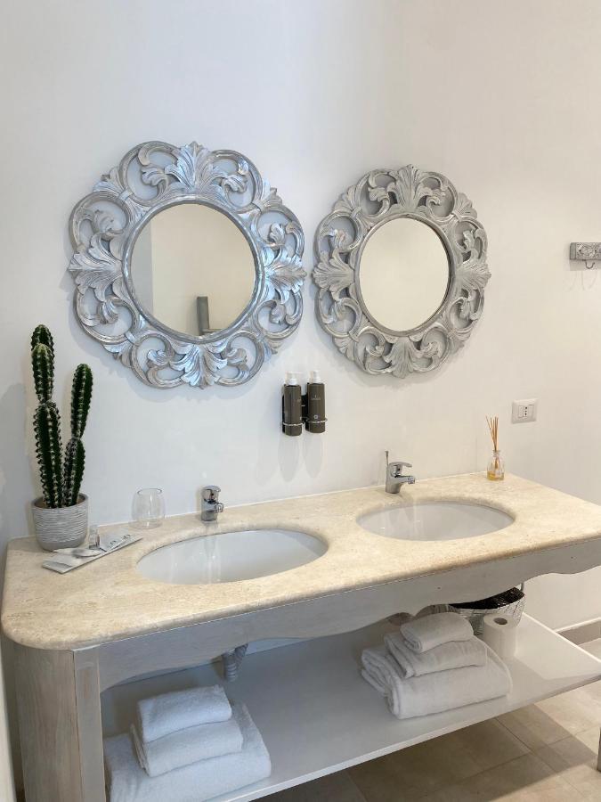 In Centro Unique Rooms Olbia Dış mekan fotoğraf
