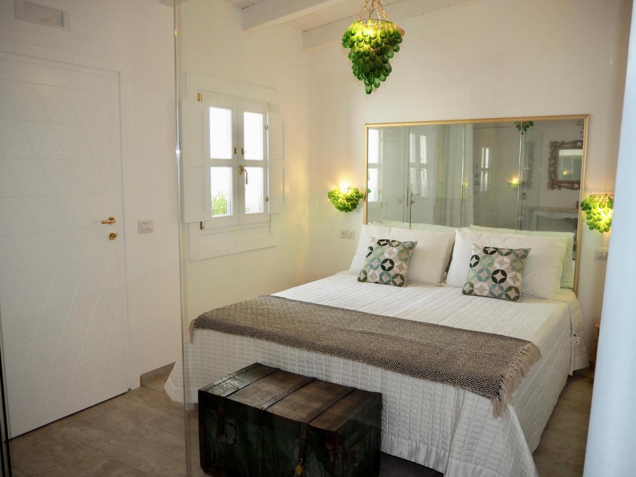 In Centro Unique Rooms Olbia Dış mekan fotoğraf